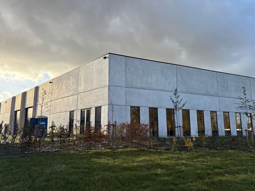 Bien professionnel à vendre
                    à 3800 Sint-Truiden