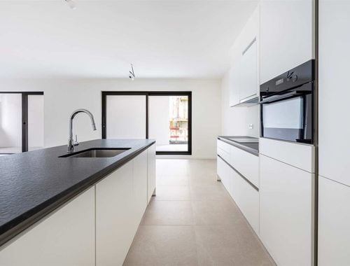                                         Appartement te koop in Sint-Niklaas, € 298.000

