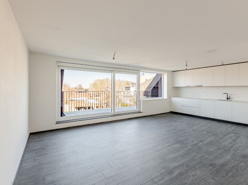 LiggingHet nieuwbouw duplex-appartement in residentie &quot;Annabel&quot;, is gelegen in de Diederikstraat 10 te Assenede. Deze locatie is slechts 100 meter ver