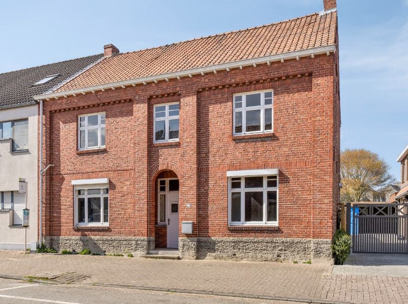 Maison à vendre
                    à 3960 Bree