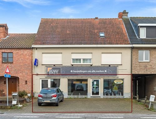                                         Handelszaak te koop in Dessel, € 269.000
