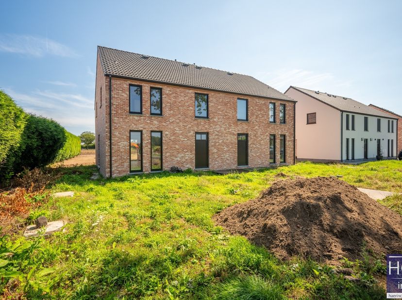 Maison à vendre
                    à 9750 Zingem