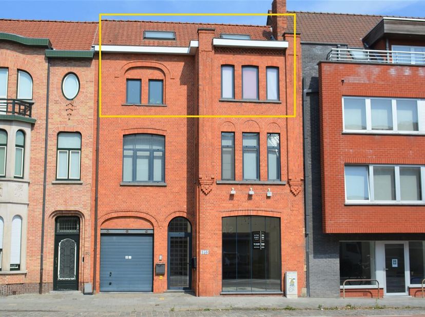 Appartement à louer
                    à 8200 Sint-Andries