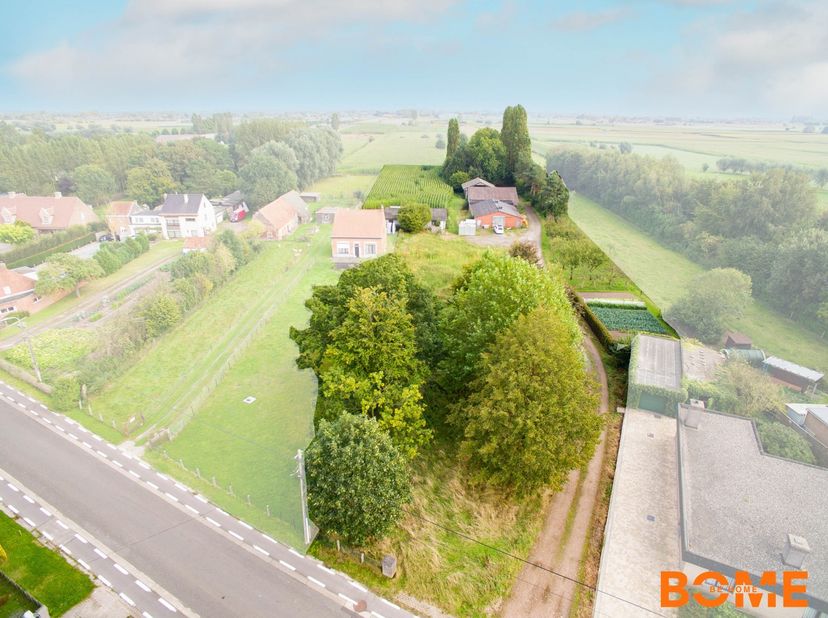 Terrain à vendre
                    à 9950 Waarschoot