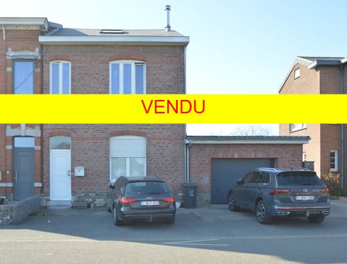                                         Maison à vendre à Lanaye, € 40.000
