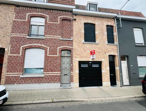                                         Woning te koop in Menen, € 145.000
