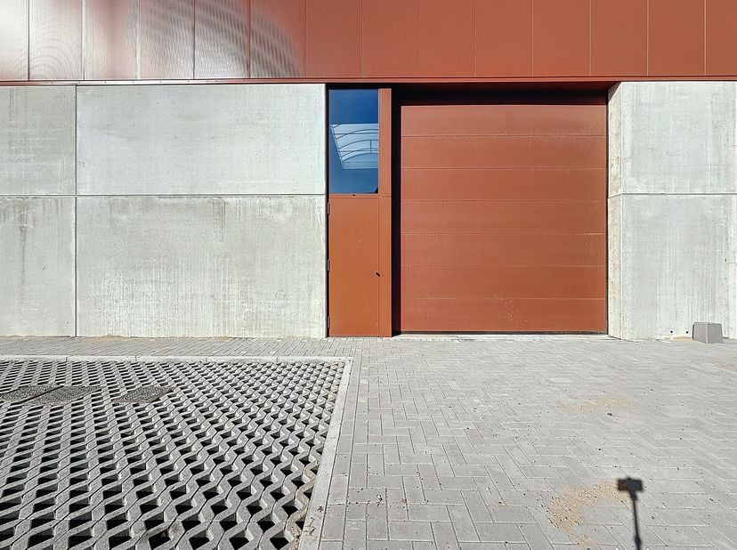 Entrepôt d&#039;environ 170 m² à louer à Izegem dans le cadre du nouveau projet de construction Stuyf avec place de parking privée. &lt;br /&gt;
L&#039;entrepôt est s