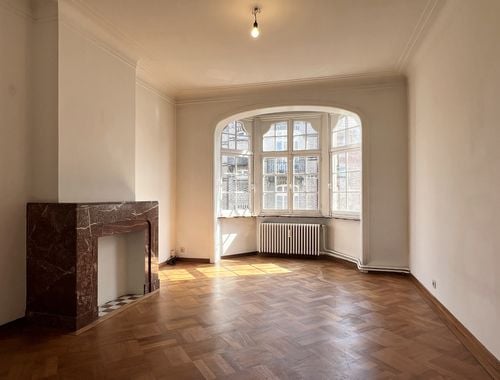                                         Duplex te koop in Vorst, € 435.000
