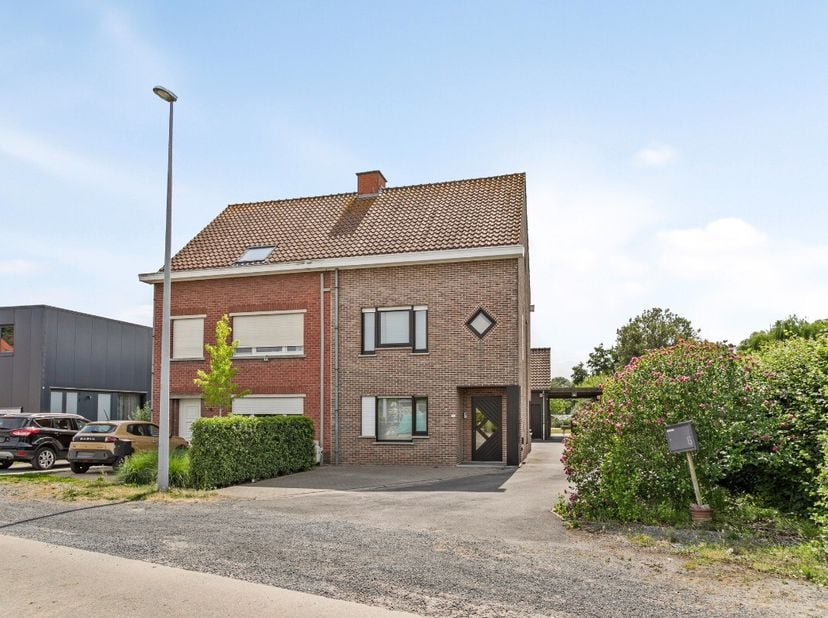 Maison à vendre
                    à 9790 Petegem-aan-de-Schelde