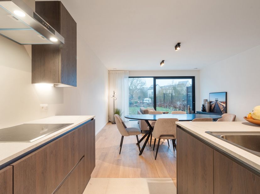 Evora in Evere is een kleinschalig nieuwbouwproject met ruime instapklare appartementen.&lt;br /&gt;
De troeven van EVORA:&lt;br /&gt;
&amp;gt; Instapklare nieuwbouwa