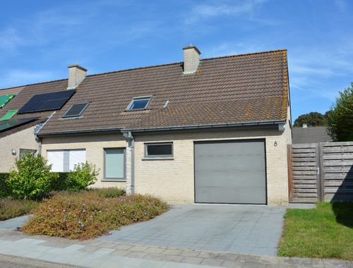                                         Maison à vendre à Sint-Michiels, € 420.000
