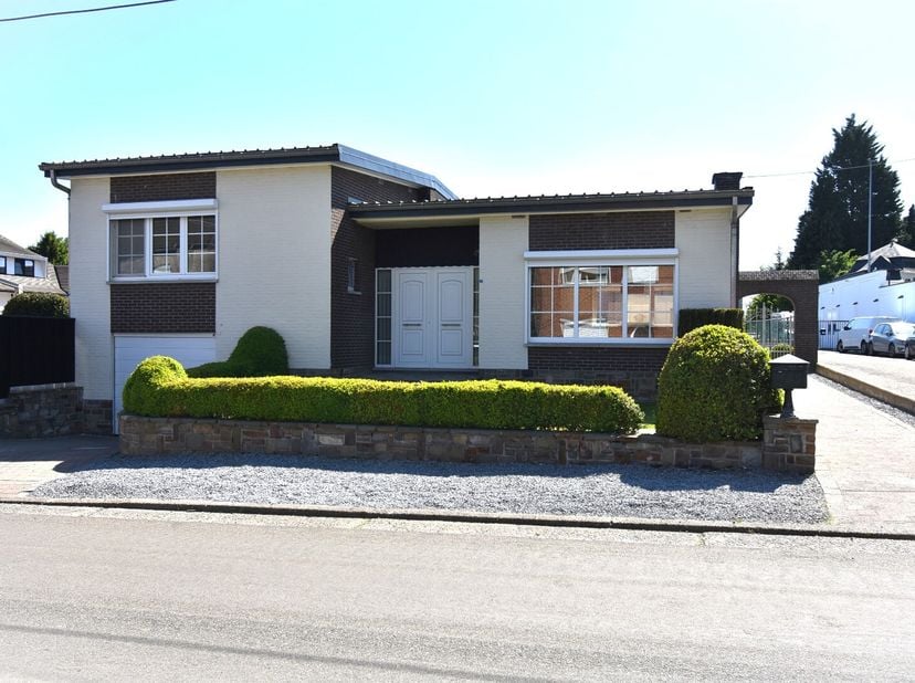 Maison à louer
                    à 3730 Hoeselt