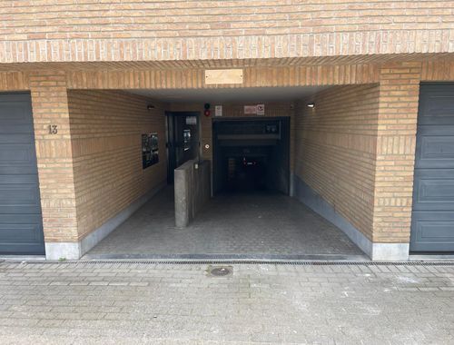                                         Staanplaats te huur in Lier, € 75
