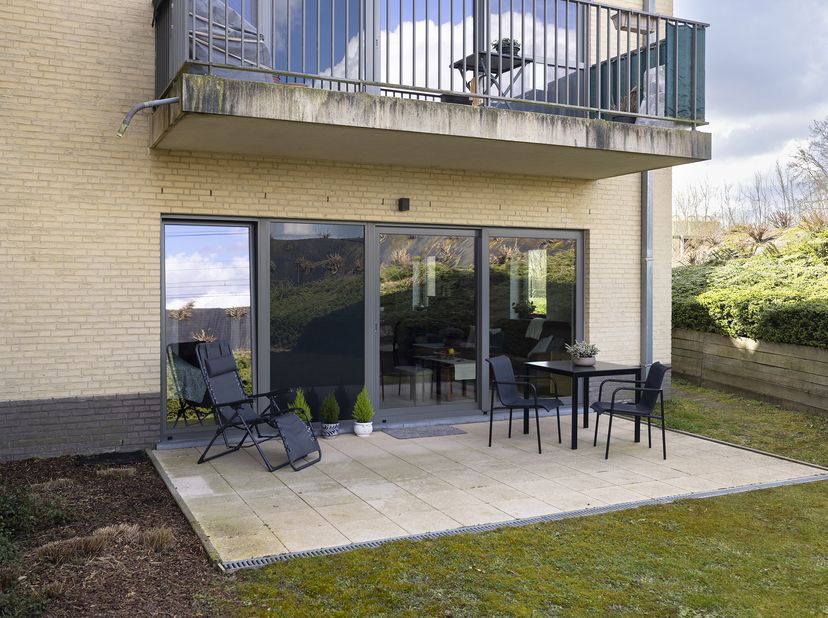 Op zoek naar een zorgeloze investering ? Dan is dit verhuurde appartement in Hof ter Clipsen iets wat u zoekt !&lt;br /&gt;
Waarvan kan uw huurder genieten