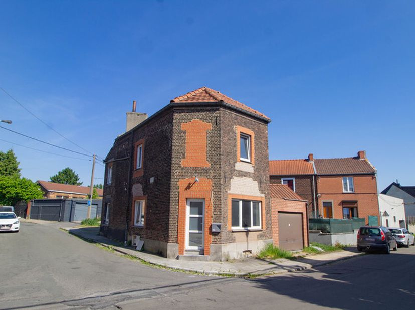 Huis te koop
                    in 6060 Gilly
