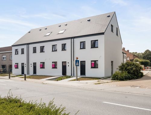                                         Maison à vendre à Staden, € 297.903
