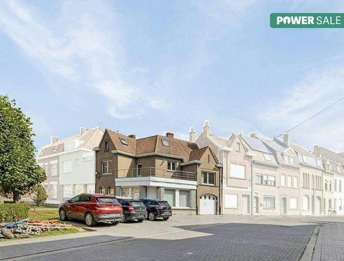                                         Bâtiment commercial à vendre à Ieper, € 224.000
