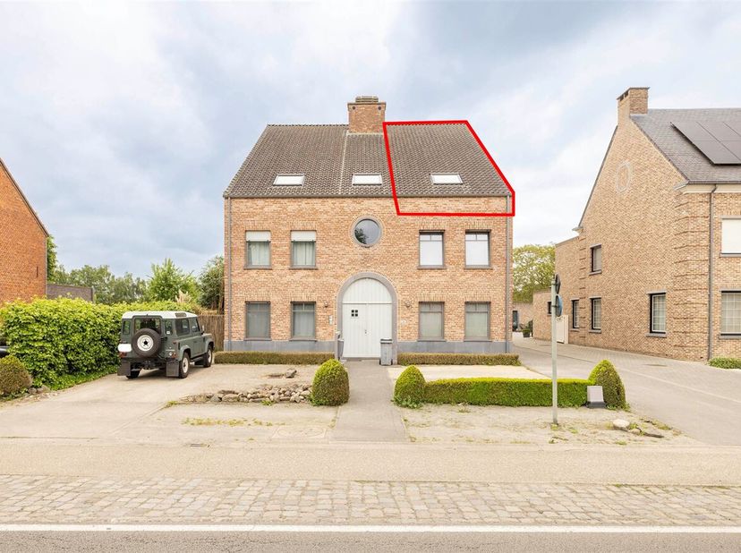 Instapklaar appartement met terras en garage in Westerlo&lt;br /&gt;
Locatie: het appartement bevindt zich aan de Olenseweg 136, in het hart van Voortkapel,