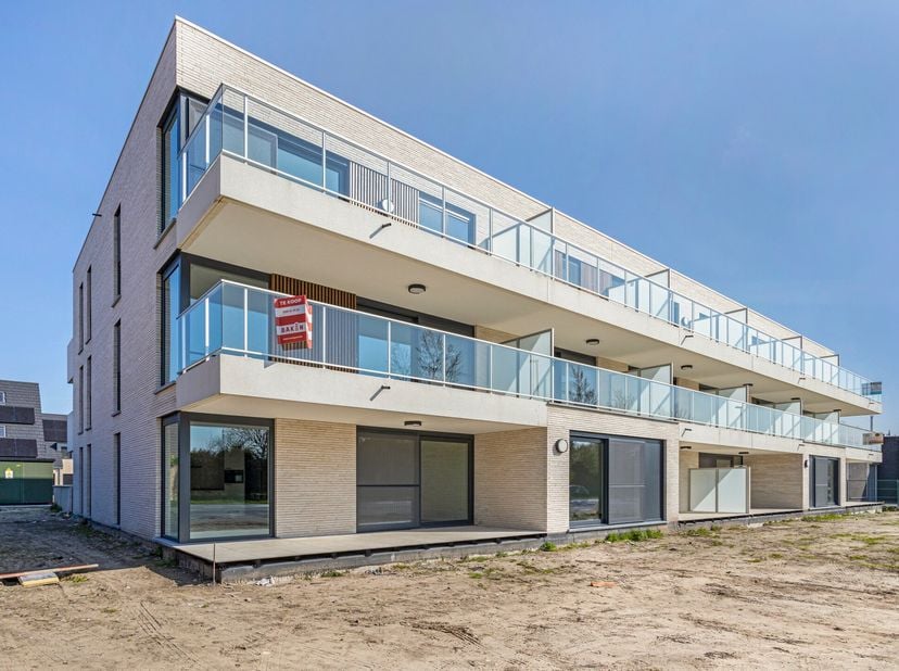Op een boogscheut van het centrum van Maldegem vinden we Residentie Stede Van Reesyn terug. Dit nieuwbouwproject heeft een uitstekende ligging op wand