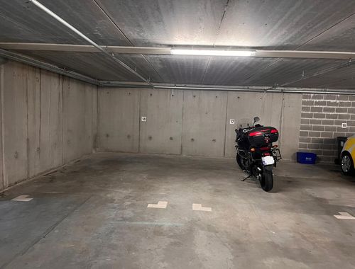                                         Kelder garage te huur in Vorst, € 80
