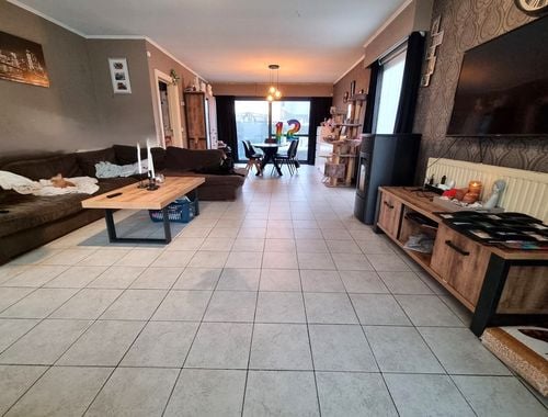                                         Maison unifamiliale à vendre à Hulshout, € 383.000
