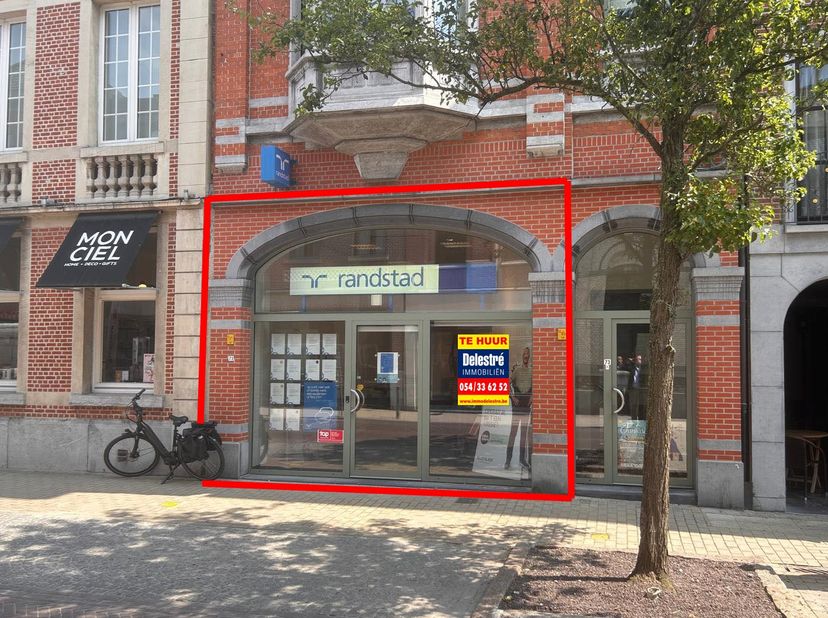 Bien professionnel à louer
                    à 9200 Dendermonde
