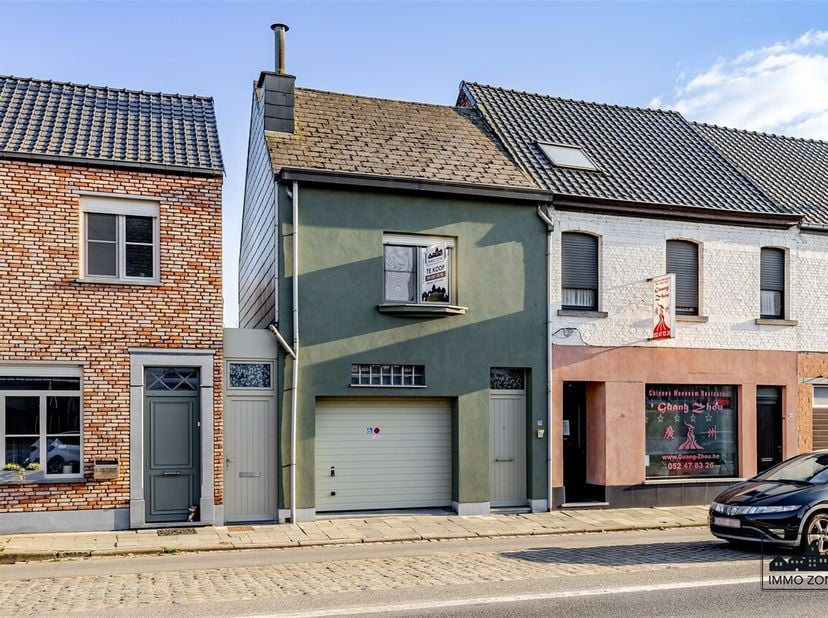HEURES DE VISITE : (SUR RENDEZ-VOUS) SAMEDI 10H00-12H00&lt;br /&gt;
Vous cherchez une propriété avec du caractère et du potentiel ? Alors cette maison à rén
