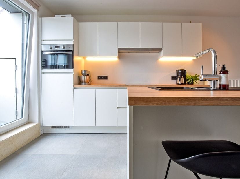 Op zoek naar een topinvestering, tweede verblijf of startersappartement?&lt;br /&gt;
 In het hart van Nieuwpoort bieden wij dit prachtig recent appartement