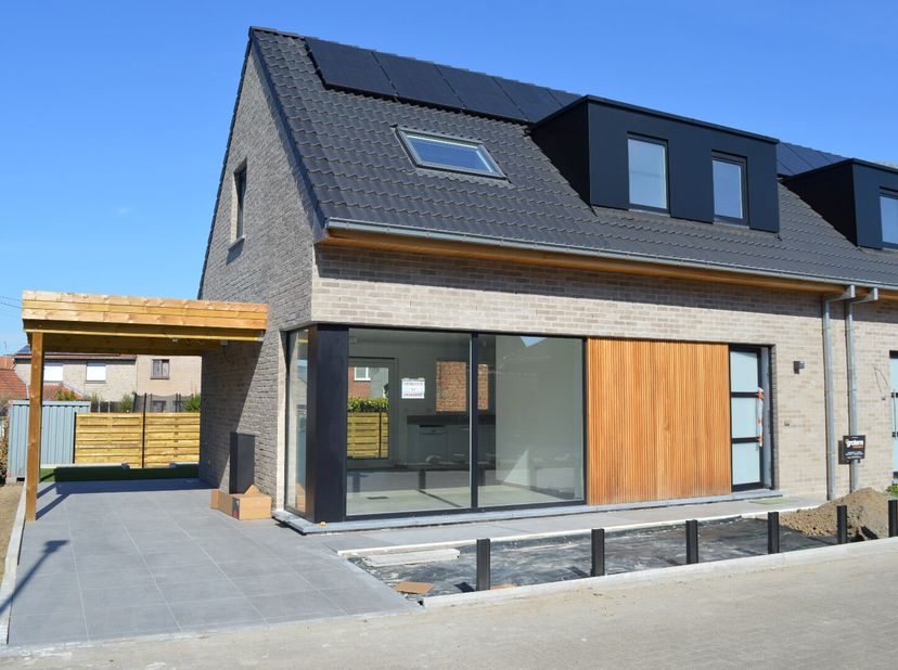 Maison à louer
                    à 8560 Gullegem