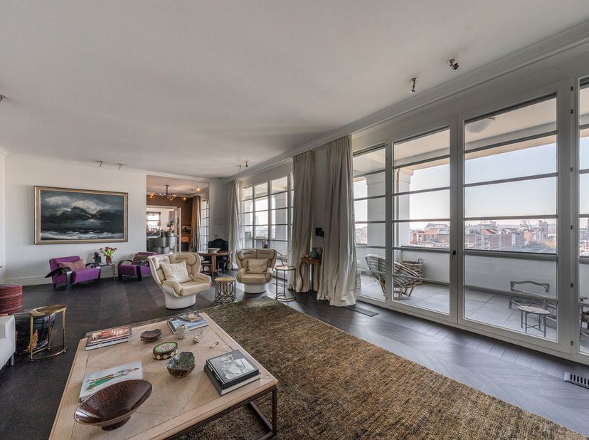 Appartement à vendre
                    à 2000 Antwerpen