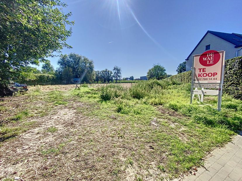 Ce terrain est parfaitement situé près du centre de Humbeek et Grimbergen! Idéal pour la construction, avec une belle vue sur le pré.