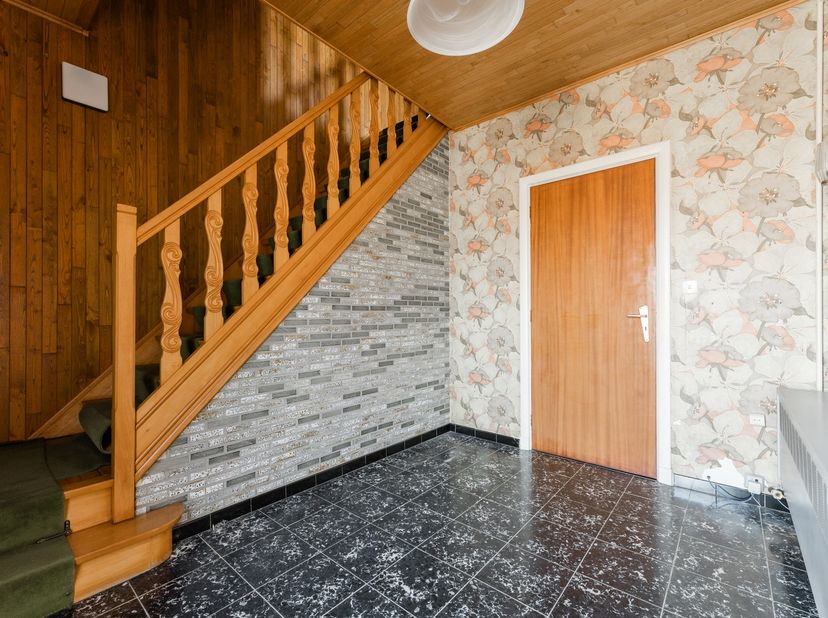 Een vrijstaande woning met veel ruimte, rust én een uitstekende ligging?&lt;br /&gt;
Gelegen in een rustige straat op een royaal perceel van maar liefst 900