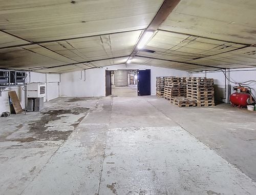                                         Commercieel Gebouw te huur in Waterloo, € 1.600
