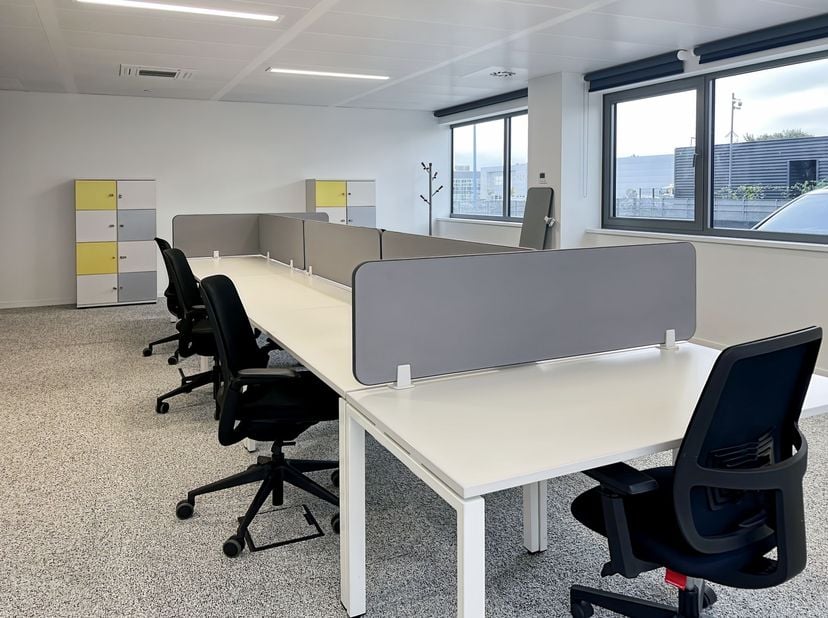 Werk waar en hoe u maar wilt met een coworking-membership van Regus. Met prijzen vanaf 179€ bieden wij de flexibiliteit en vrijheid om aan elke werkst