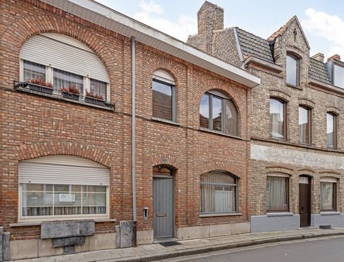                                         Maison à vendre à Ieper, € 249.000
