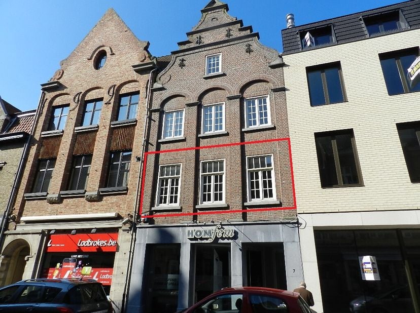 Appartement à louer
                    à 8900 Ieper