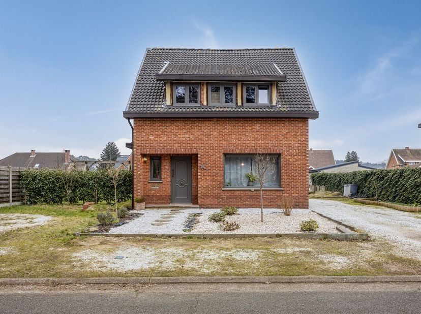 Maison à vendre
                    à 3945 Oostham