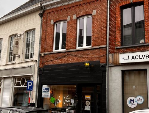                                         Commerce à louer à Poperinge, € 1.000
