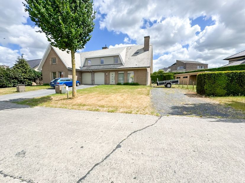 Maison à louer
                    à 9880 Aalter