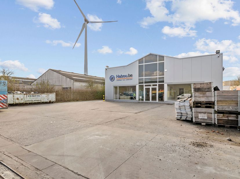 Bien professionnel à vendre
                    à 9200 Dendermonde