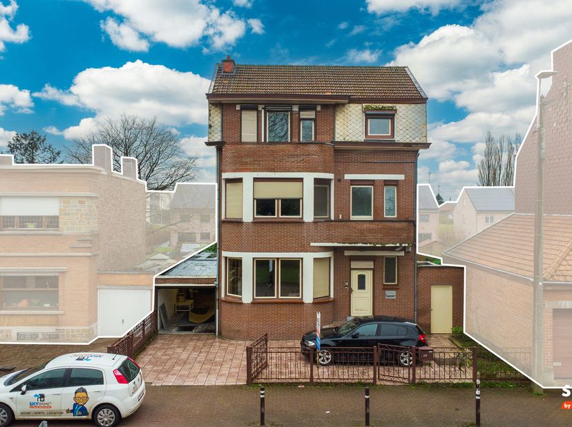 L&#039;agence  SKYIMMO vous propose cette charmante maison situé à LIERS , dune superficie habitable de 186 m2&lt;br /&gt;
Le bien se compose comme suit :&lt;br /&gt;