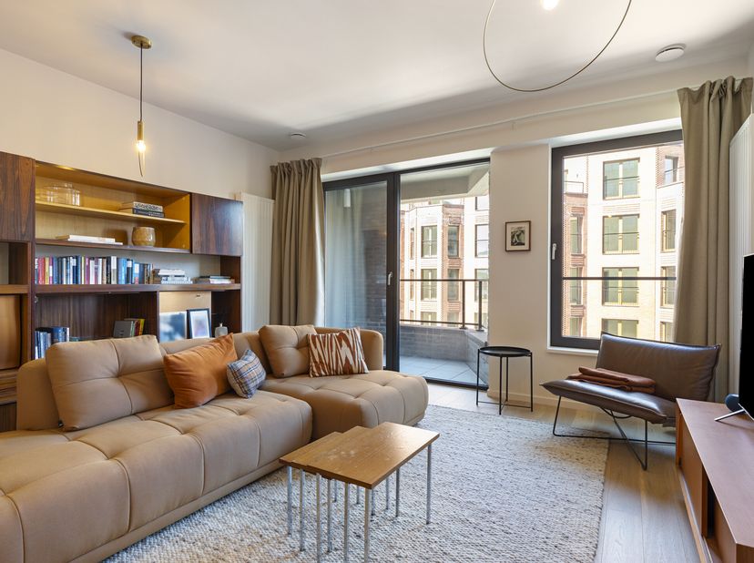 Appartement 1 chambre récemment construit avec un PEB A. Situé dans le nouveau quartier branché de Tour &amp; Taxis, à distance de marche des transports e
