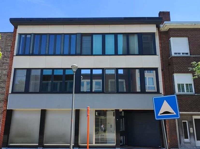 Appartement à louer
                    à 2850 Boom