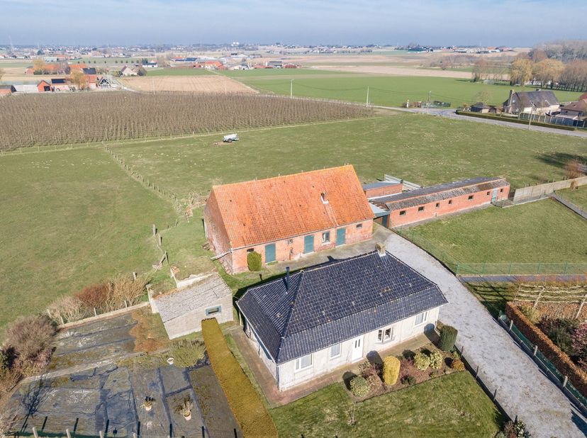 Maison à vendre
                    à 8840 Westrozebeke