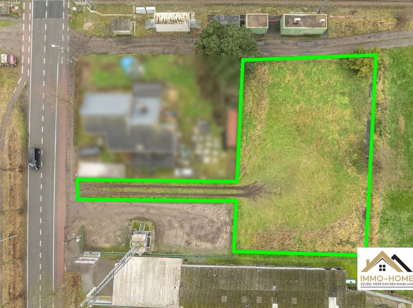 Deze bouwgrond met een oppervlakte van maar liefst 1.382m2 geschikt voor een open bebouwing. Voor meer info via mail naar tommy@immo-home.be, geen tel