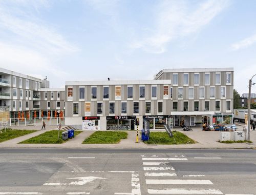                                        Kelder garage te huur in Sint-Pieters-Leeuw, € 121
