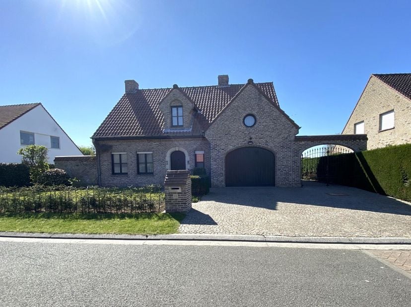 Maison à louer
                    à 8800 Roeselare