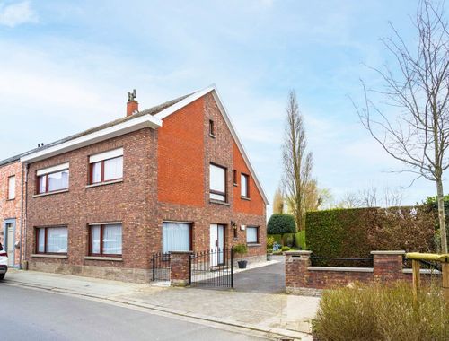                                         Hoekwoning te koop in Kuurne, € 289.000
