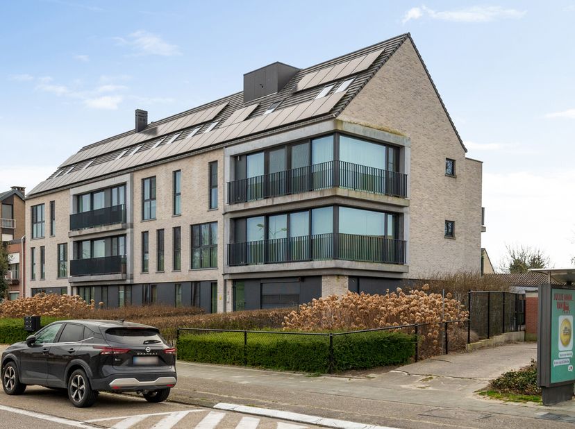 Modern en Ruim Appartement te Koop op Toplocatie!&lt;br /&gt;
Bent u op zoek naar een instapklaar energieneutraal recent gebouwd appartement met optimaal co