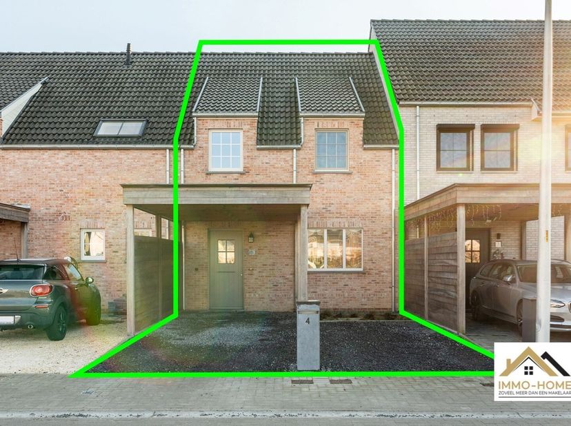 Deze perfect instapklare recente woning (vrijgesteld 5 jaar KI) is gelegen in een zeer rustige buitenwijk van Lokeren, vlot bereikbaar en dichtbij all